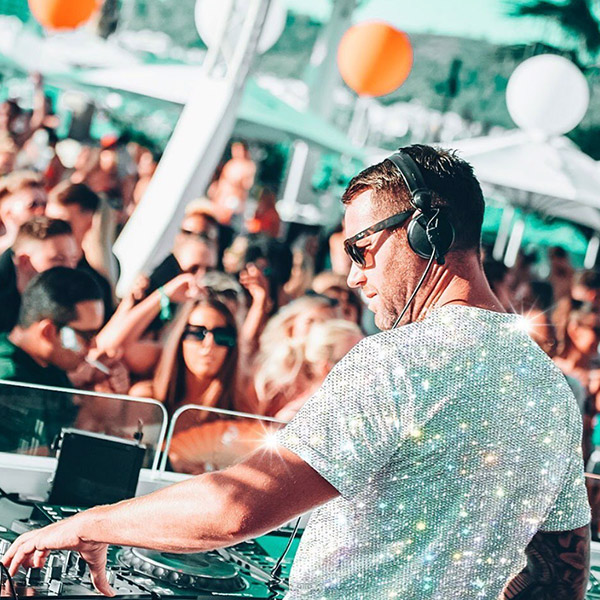 O beach club