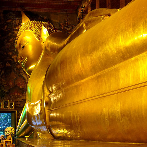 Wat-Pho-buddah