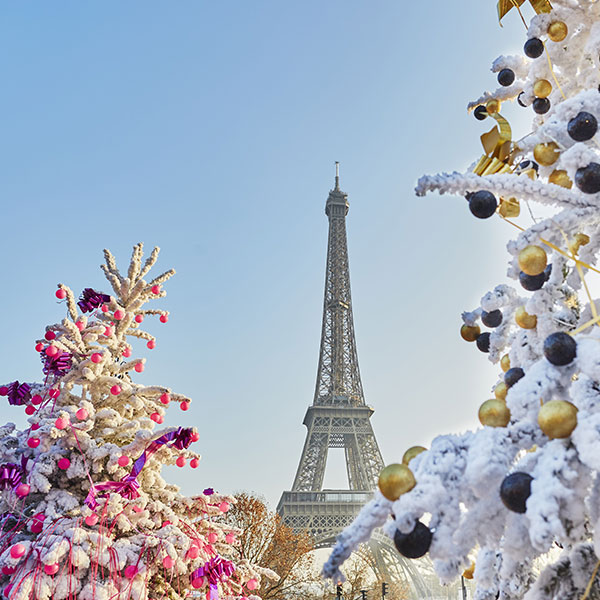 christmas-market-eiffel-tower
