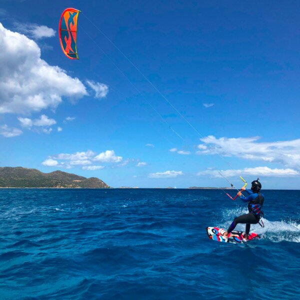 Sardinia kitesurfing