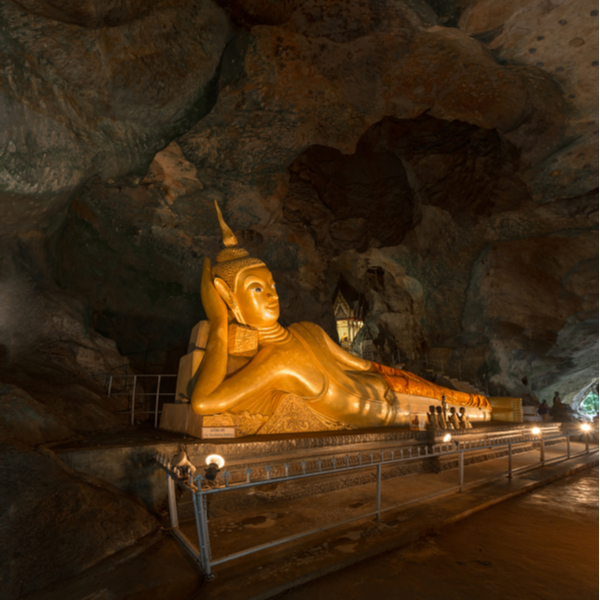 phuket Wat Tham