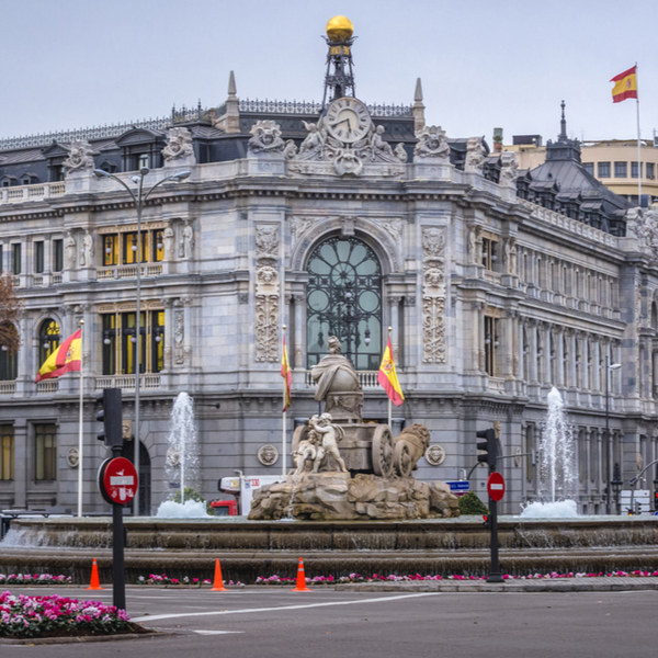 bank of spain fountain