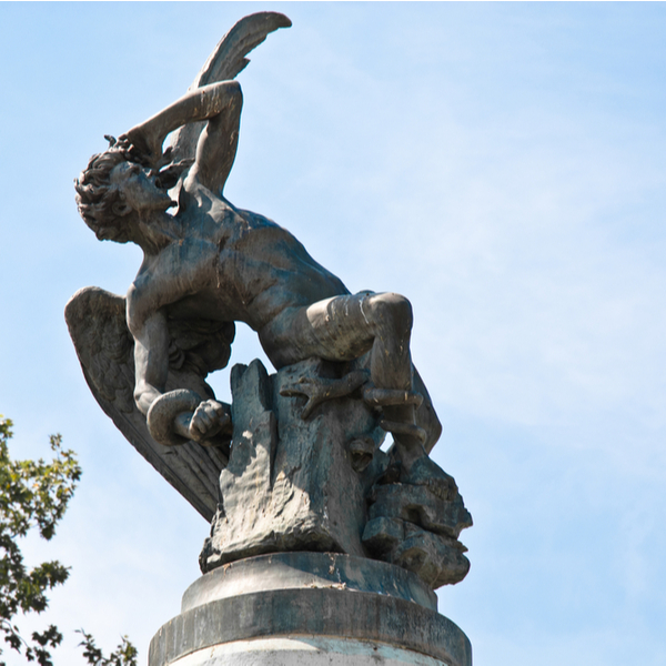 madrid devil statue