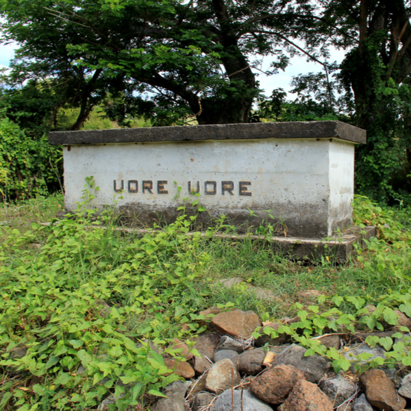tomb of cannibalism chief Ratu Udre Udre in fiji