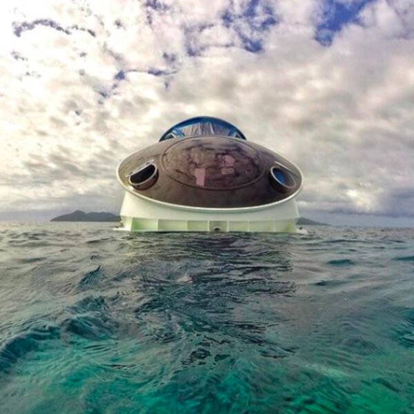 glass bottom boat fiji