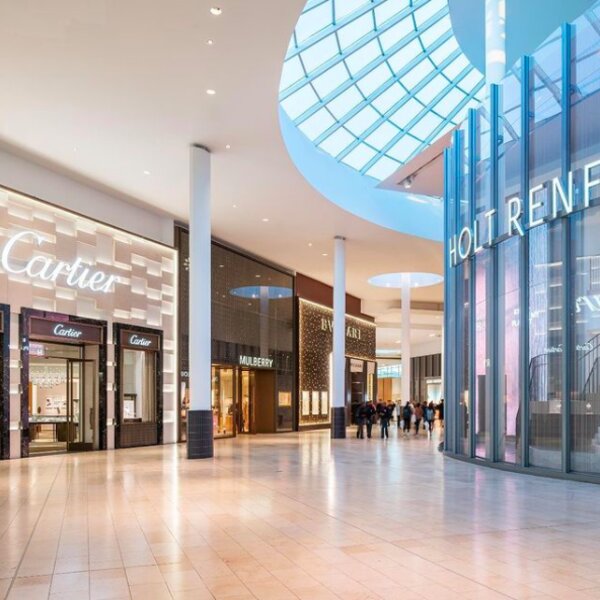 luxury stores at toronto shopping mall