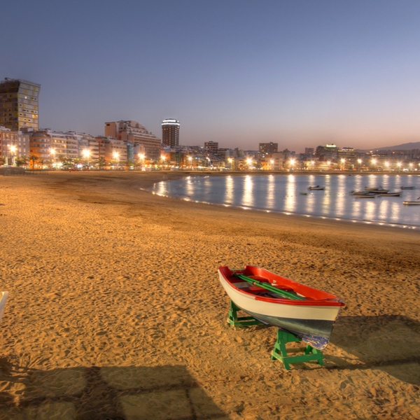 beach at night in gran canaria