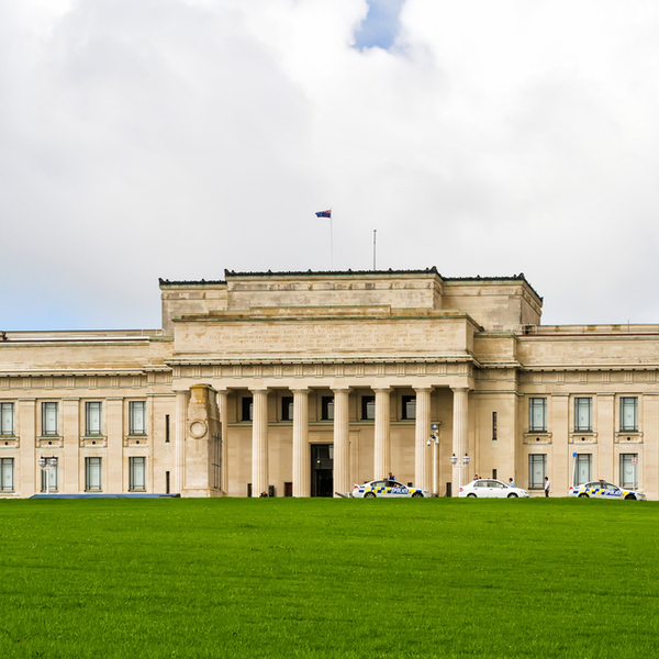 exterior of auckland war museum