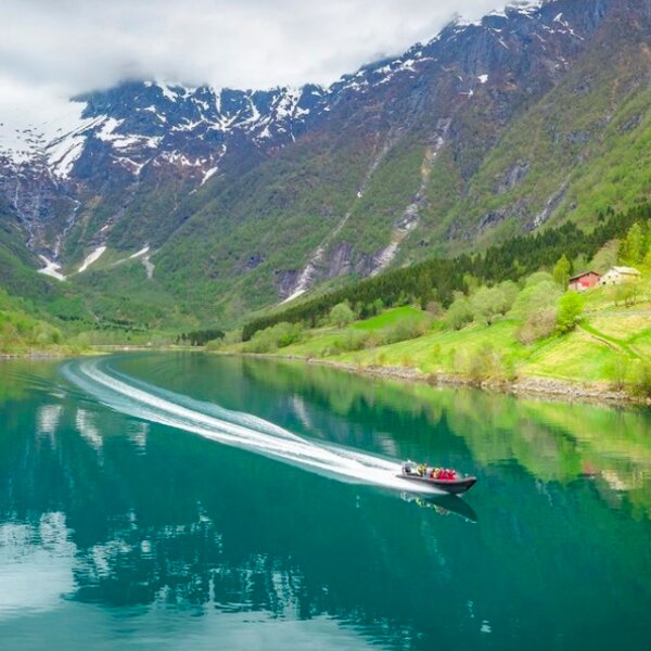 exploring olso's fjords in an RIB boat tour