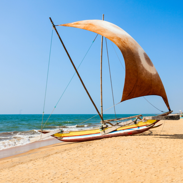 tourist boat at Negombo Beach