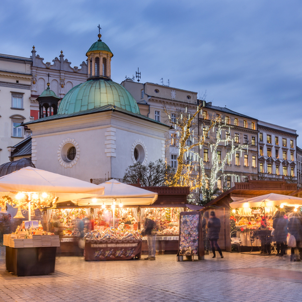 christmas market at Rynek Glowny in krakow