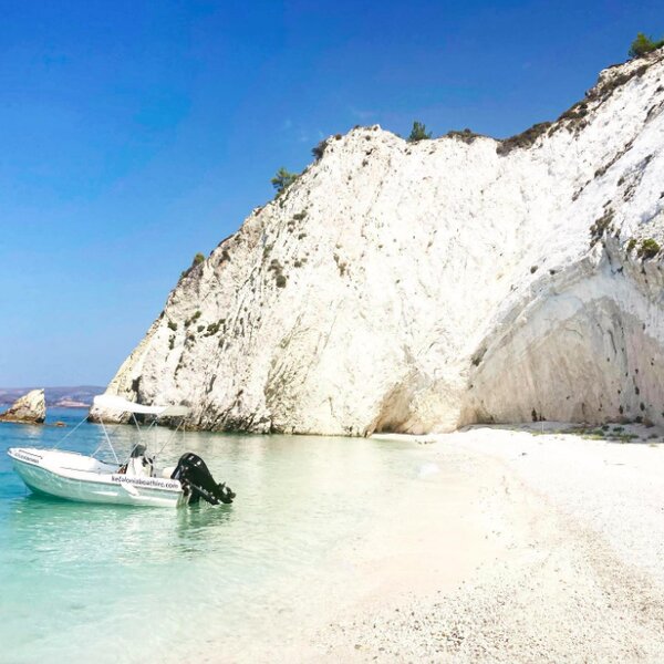 boat trip to secret beach in kefalonia