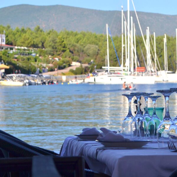 waterfront restaurant kefalonia