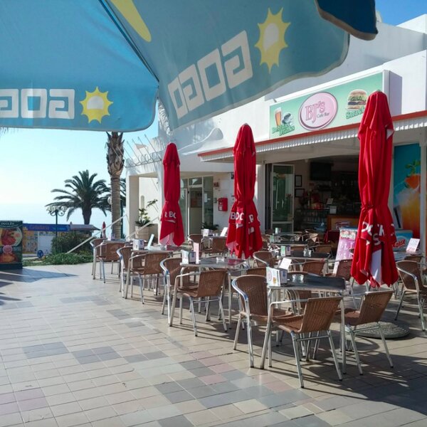 breakfast cafe albufeira