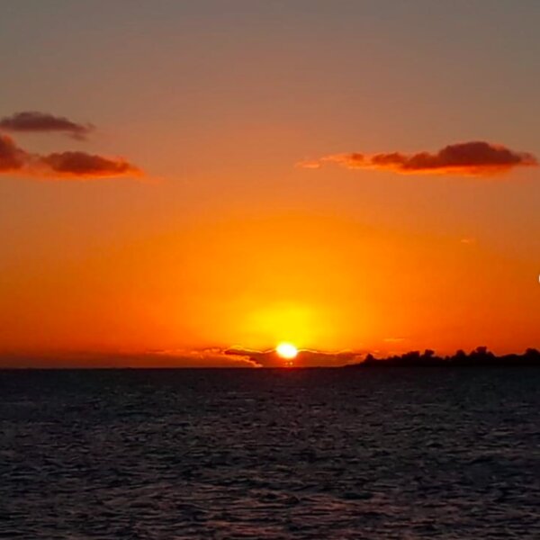 romantic sunset cruise bora bora