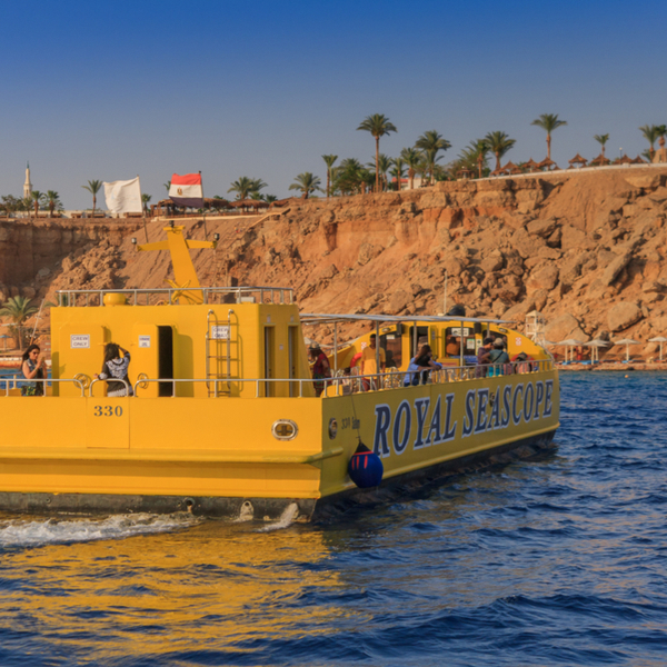 glass bottom boat hurghada