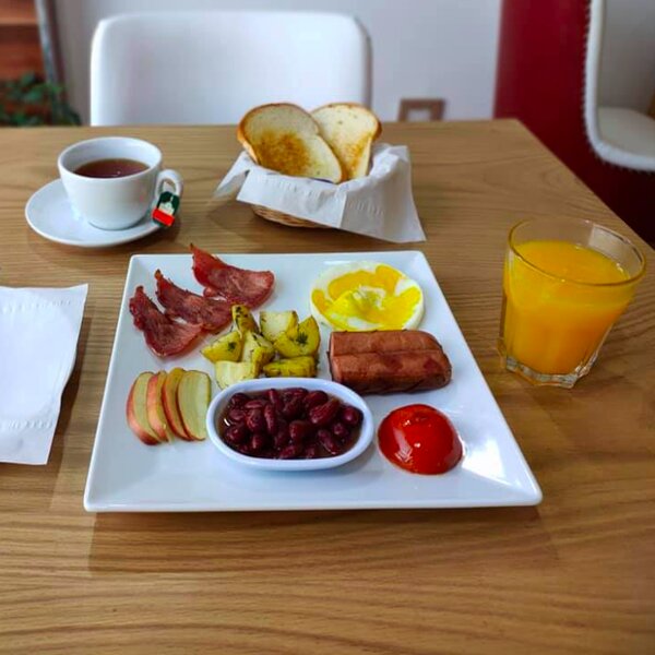 breakfast at sharm el sheikh coffee shop