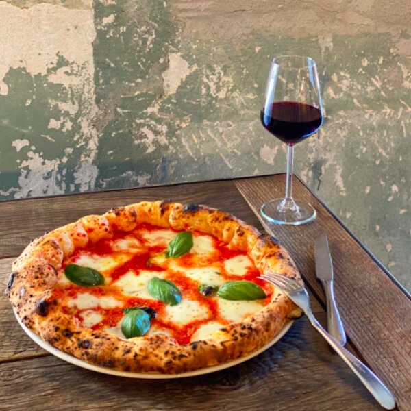 pizza restaurant milan
