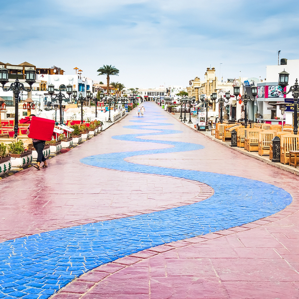 shops in naama bay