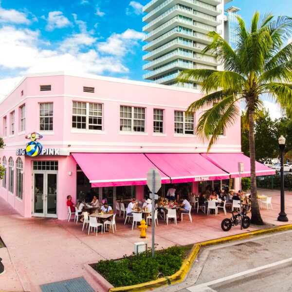 famous restaurant miami