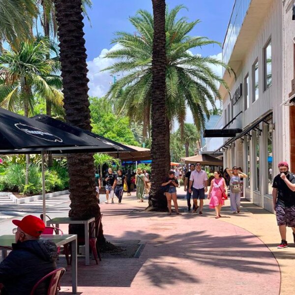 outdoor mall miami