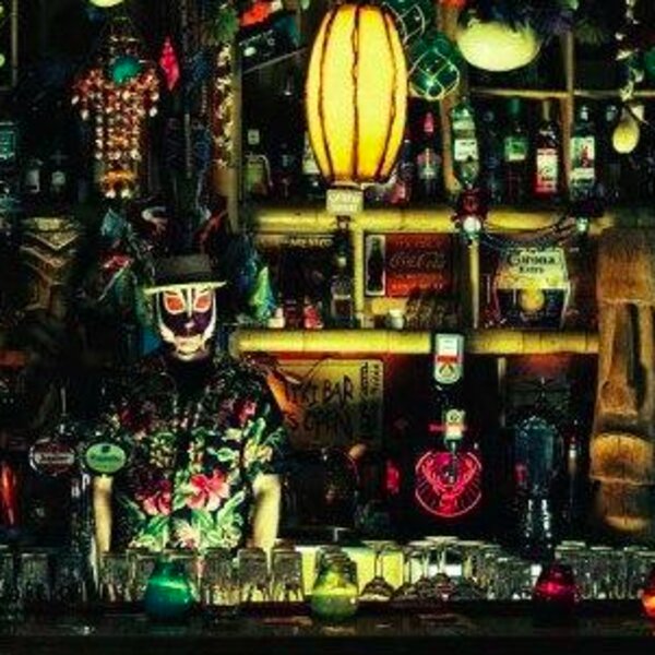 tiki themed bar rotterdam