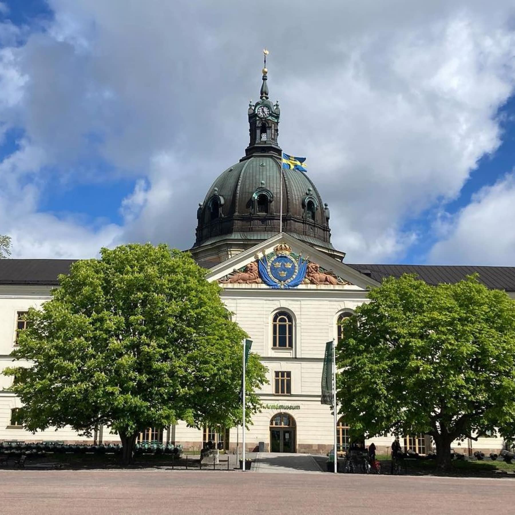 Photo of the outside and surroundings of the Army Museum in Stockholm
