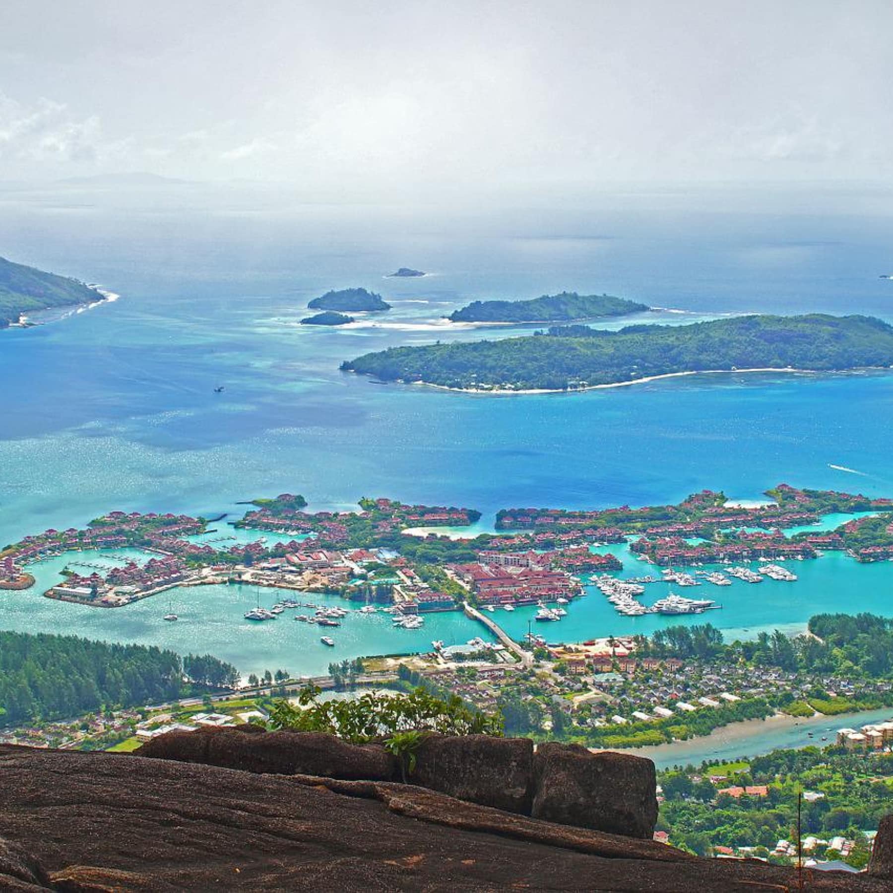 The view of Seychelles from the Copolia Trail