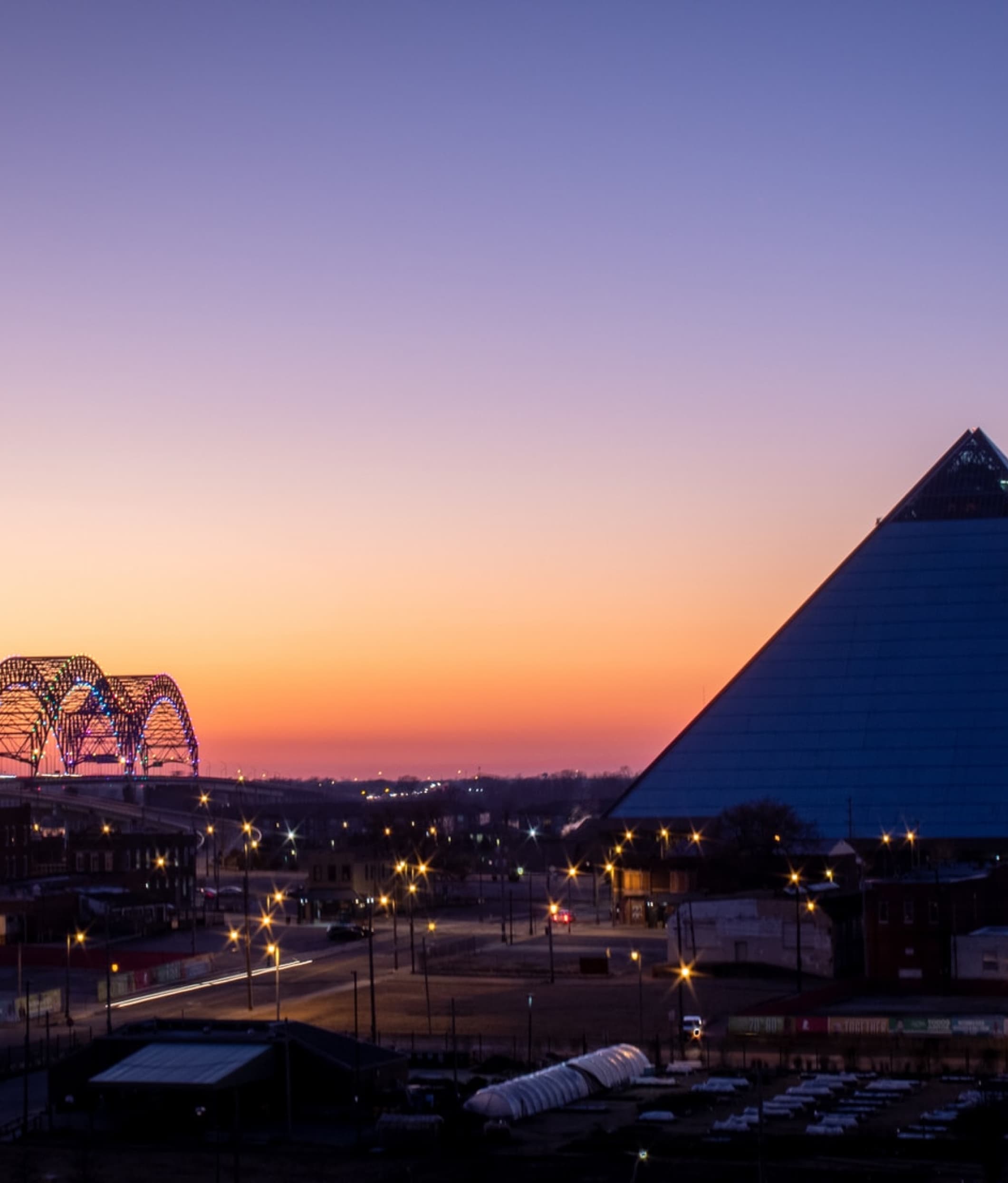 Sunset skyline of Memphis