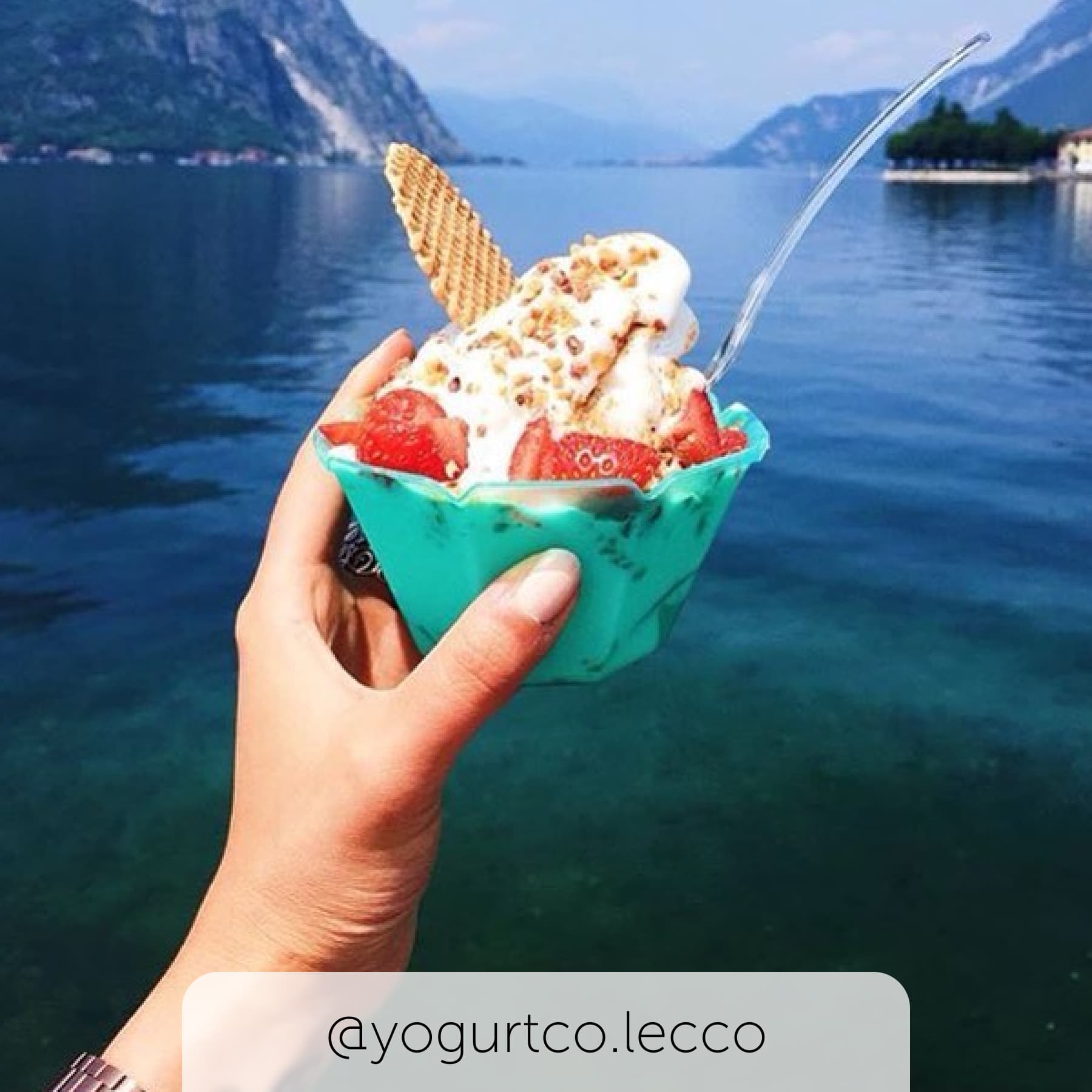 Gelato with Lake Como in the background