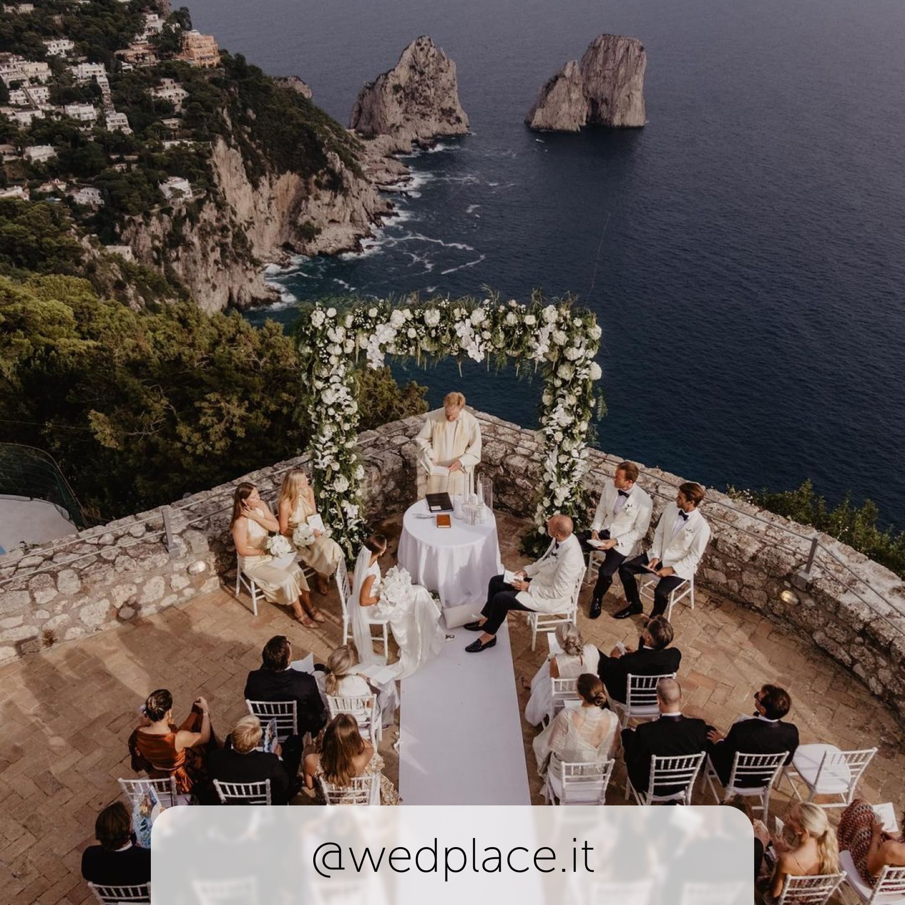 stunning wedding in capri