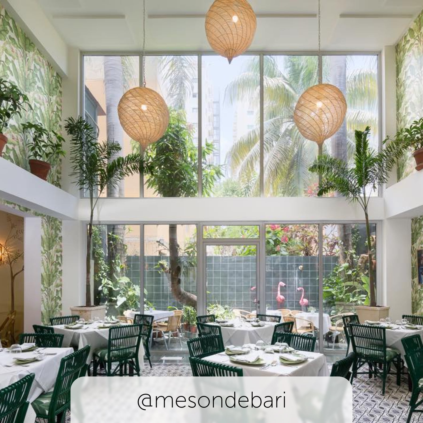 Mesón d'Bari restaurant interior