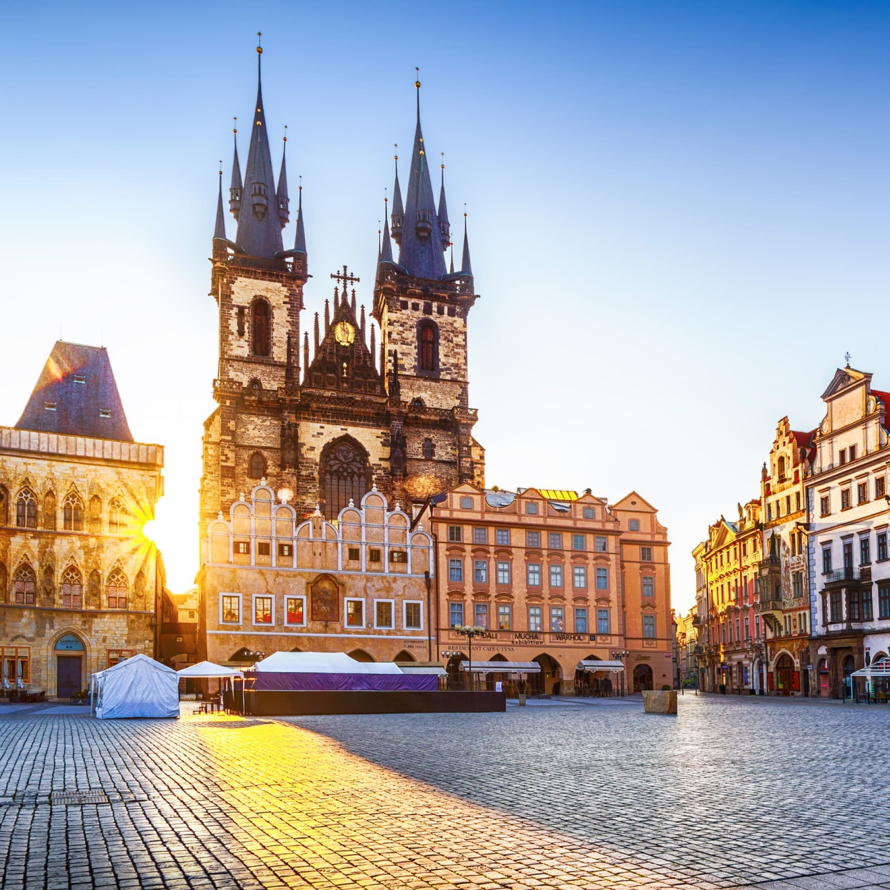 For romantic city breaks, what could be more stunning than Prague
