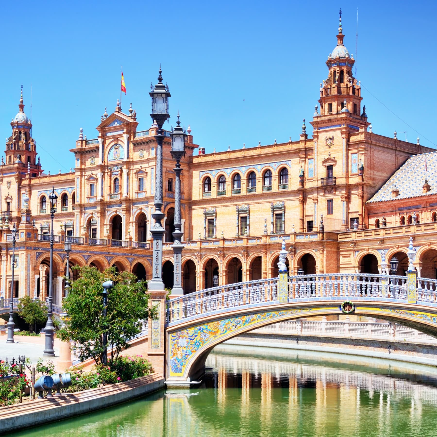 Seville is a wonderful option for romantic city breaks